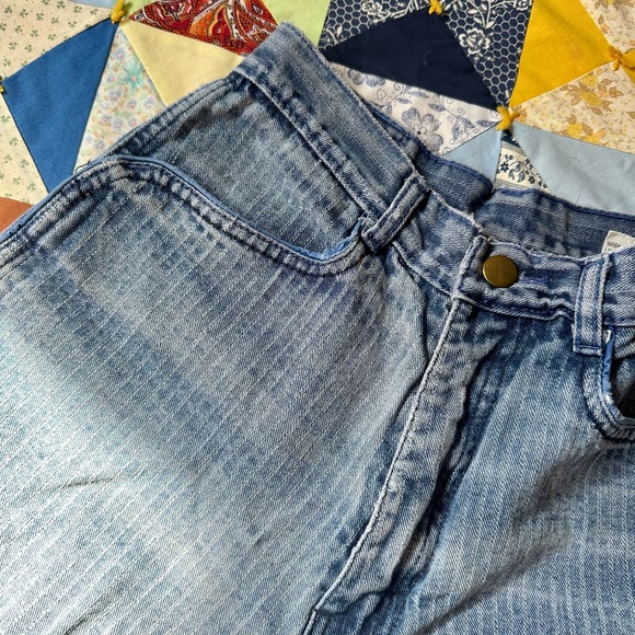 Vintage cut offs - Picture 2 of 4